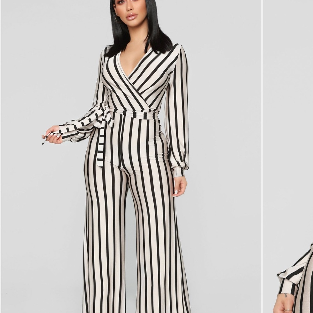 Pre Owned Fashion Nova Striped Black and White Jumpsuit XL